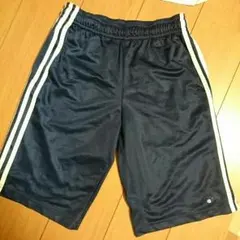 状態良好 ★ アディダス ハーフパンツ