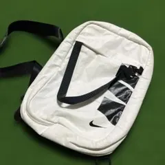 メッセンジャーバッグ ショルダーバッグ