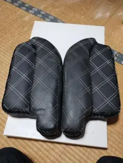 ハイエース200系シートアームブラック