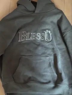 新作‼️BlessU カーキフード付きパーカー