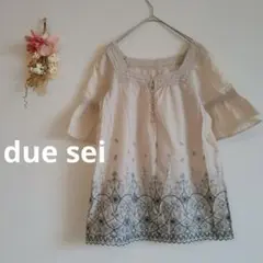 デュエセイ ブラウス【F】スクエアネック 半袖 レース フレア袖 刺繍 柄