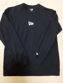 美品✨New Era ブラック 長袖Tシャツ M