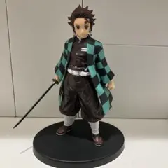 鬼滅の刃　炭治郎　フィギュア