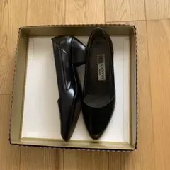 LANVIN 黒 レザーハイヒール
