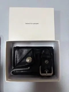 beautiful people ライダース　財布　レザーのサムネイル