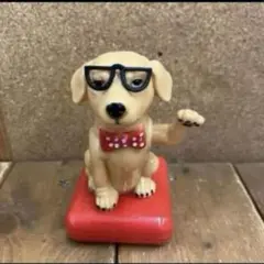 ④ ゴールデンリトリバー ソーラーゆらゆら人形 アメリカン雑貨 犬 サングラス