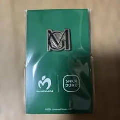 ミセス　SNKRDUNK NEW ERA ピンズ　Mrs. GREEN