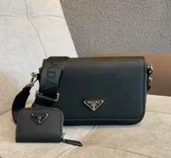 PRADA ショルダーバッグ ミニポーチ付き