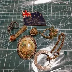 ヴィンテージ調ブローチセット　ジャンク扱い