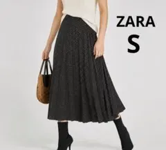 ZARA◯ドット柄　プリーツスカート【 S】　しっかり素材　白黒