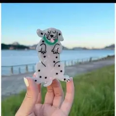 新品未使用　　ダルメシアン　ヘアクリップ
