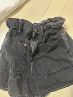 ダークグレー ポケット付きショートパンツ