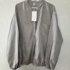 グレー 長袖シャツ フロントポケット付き