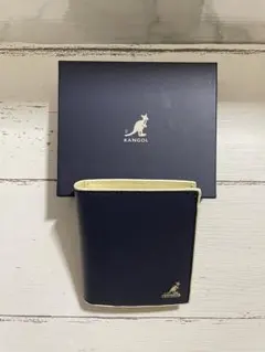 【お値下げ中】KANGOL 二つ折り財布 ネイビー/アイボリーのサムネイル