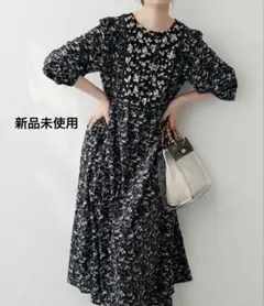 【新品未使用】配色テープ使いオリエンタル柄ワンピース