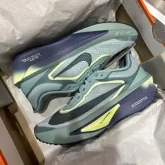 NIKE ZOOM FLY 6 26.5cm
