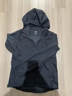 UNIQLO ブラック UVウィンドブレーカー s