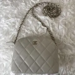 【未使用】CHANEL ミニチェーンクラッチのサムネイル