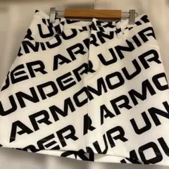 UNDER ARMOUR ロゴプリントショートパンツ