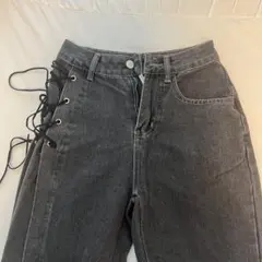 SHEINサイドレースアップ ダークグレー デニムパンツ