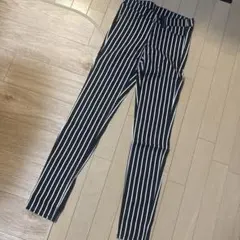 【新品未使用】H&M⭐︎ストレッチスキニーパンツ