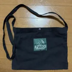 X-LARGE サコッシュ　ブラックのサムネイル