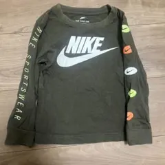 NIKE ダークグリーン Tシャツ 2Tのサムネイル