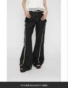 フリンジ付きブラックデニムパンツ Mサイズ