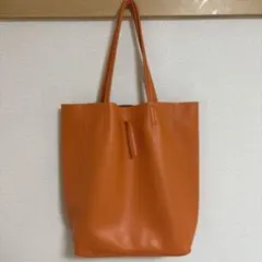HERZ ソフト革のトートバッグ 縦型 Lサイズ チョコ/レッド - メルカリ