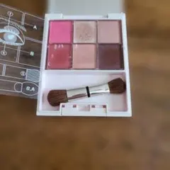 COFFRET D'OR 6セレクションアイズ 02 レディベージュのサムネイル