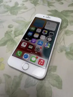 Apple iPhone 8 64GB シルバー 本体 - メルカリ