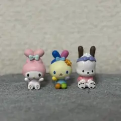 なりきりうさぎさんフィギュア　サンリオ　ガチャ　3個セット