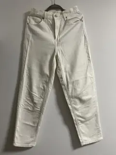 GU ホワイト ストレートデニム Mサイズ