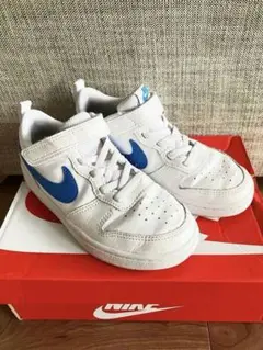 NIKE スニーカー 19cm 室内で使用していました