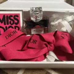 Miss Dior Essence 50ml 香水 ギフトセット - メルカリ