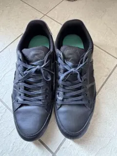 LACOSTE ブラック スニーカー26cmのサムネイル