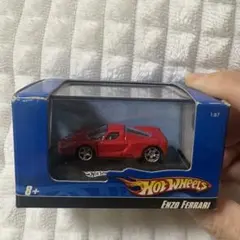 フェラーリ テスタロッサ 1984 1/18 京商 HotWheels - メルカリ
