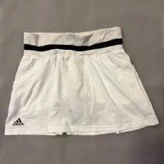 adidas ホワイト スカート