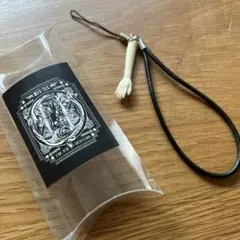 BUCK-TICK　ストラップ　ツアーグッズ GoLQHq8aQAEnM9e.jpg