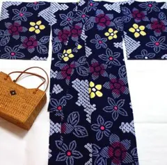 ラスト！＜しつけ付き・未使用＞ 上質　有松鳴海絞り　大人浴衣　花模様 ラスト！＜しつけ付き・未使用＞ 上質 有松鳴海絞り 大人浴衣 花模様