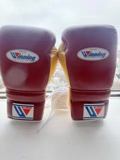 winningウイニングボクシンググローブ14オンス赤新品未使用品 Winning 受注生産 ウイニング ボクシング グローブ マジック