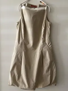 本人期　HELMUT LANG ワンピース　バルーン型　 ベージュのサムネイル