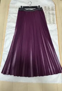 【新品】R-ISM（リズム) スカート　バーガンディ　ワインカラー秋冬