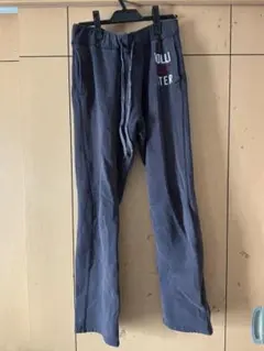 Item thumbnail for item 47265cfe-97eb-4855-bd66-b525b6a61812