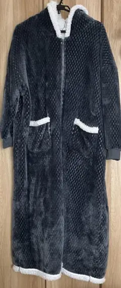 着る毛布　グレー