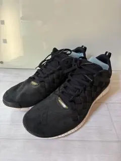 NIKE FREE WOVEN ブラック スニーカー　28.5のサムネイル