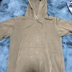 カーフード付きジッパーパーカー