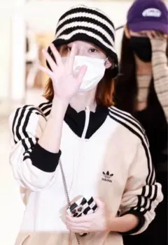 【匿名配送】adidas ワッフル ベッケンバウアー トラックジャケット