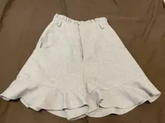 フリル付きグレーキュロット