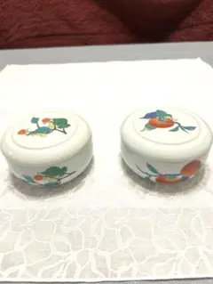 뚜껑이 달린 이마리 도자기 액세서리 케이스, 2개 세트